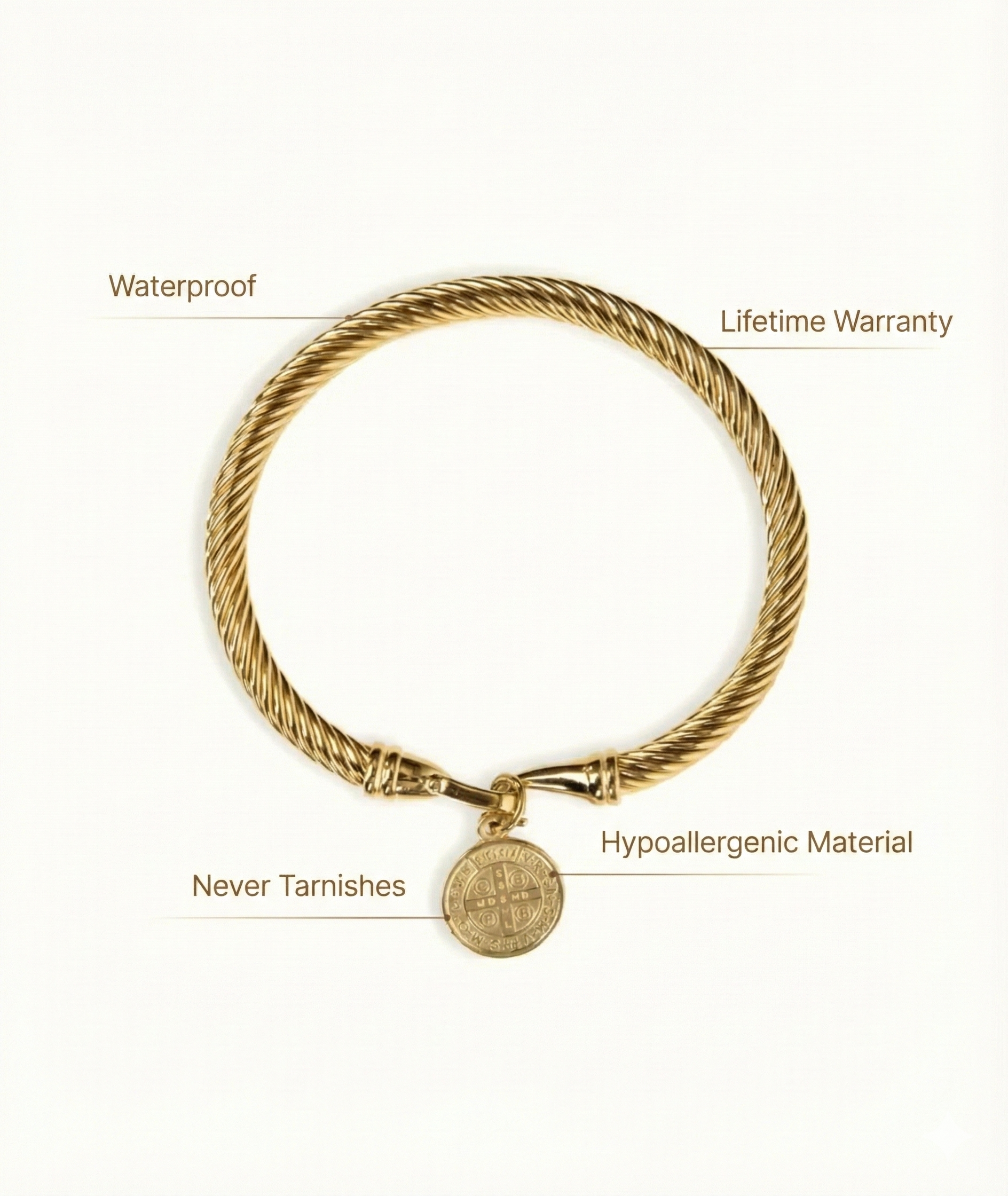 Bracelet with Saint Benedict pendant, 18K gold plated.