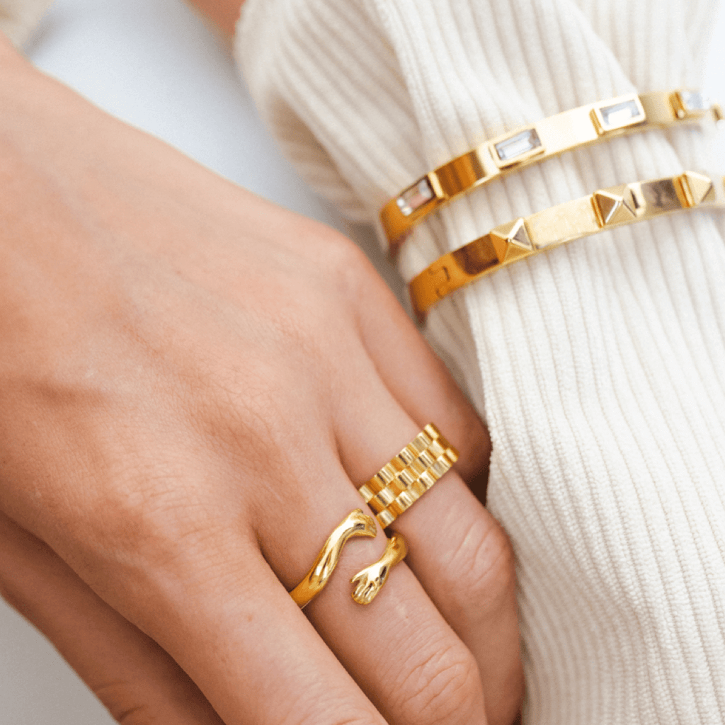 18K Gold Plated Hug Ring