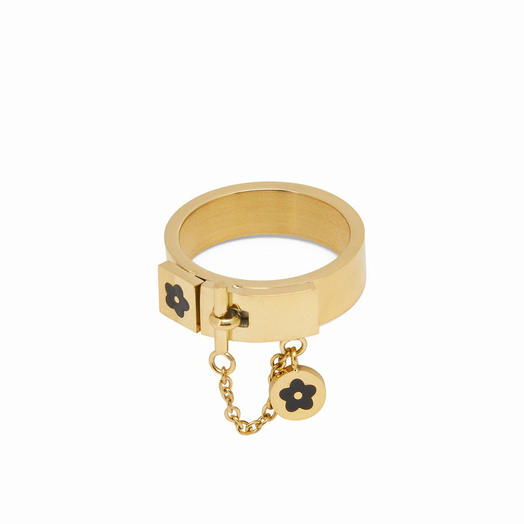 Charm Ring Plated in 18K Gold