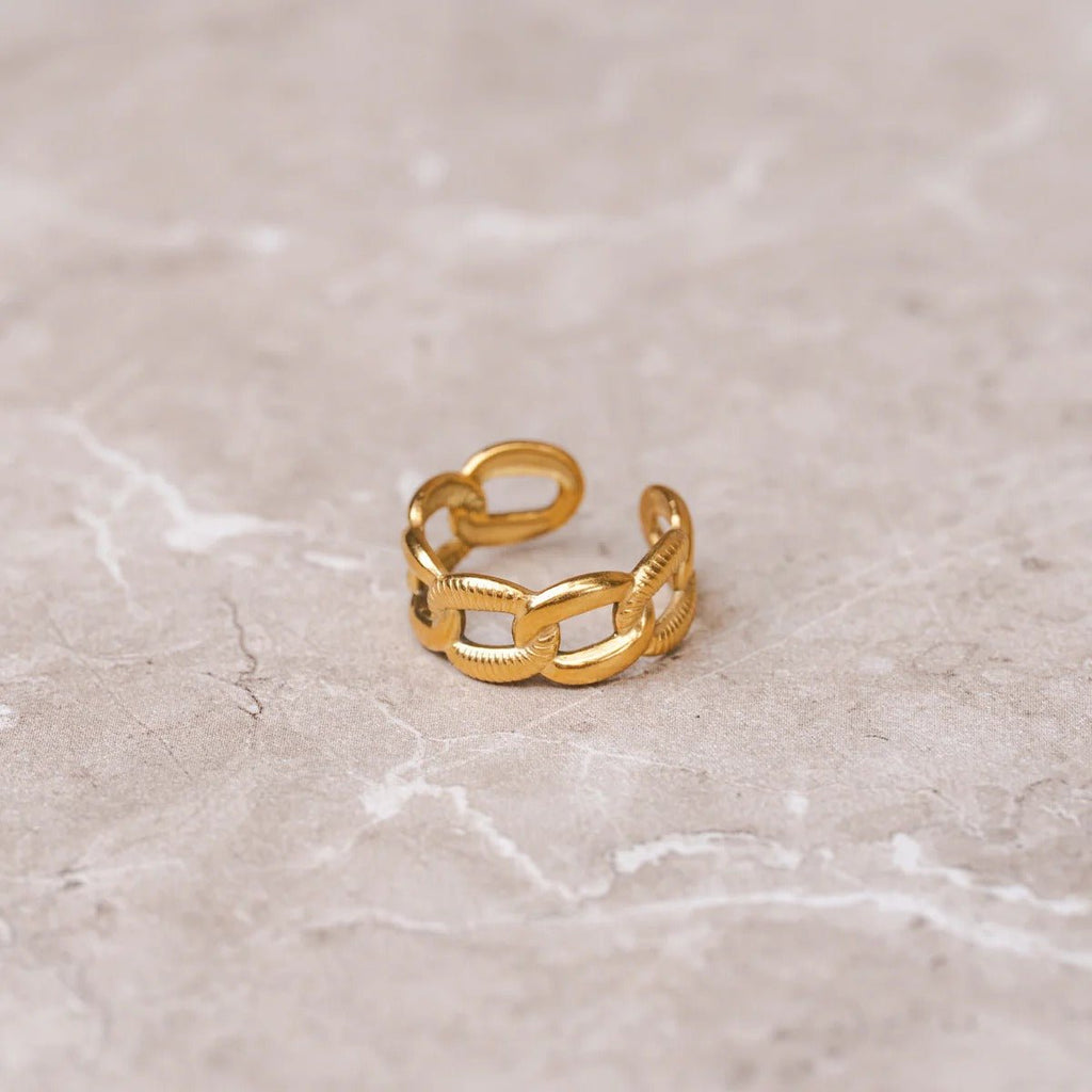 Bold Adjustable Chain Ring Plated in 18K Gold