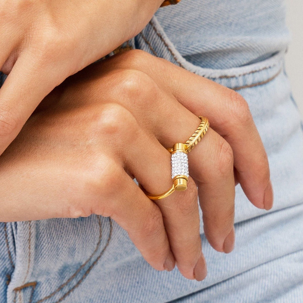 Glitz Rotating Ring Plated in 18K Gold