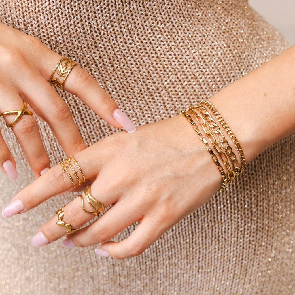 Adjustable Wave Ring Plated in 18K Gold