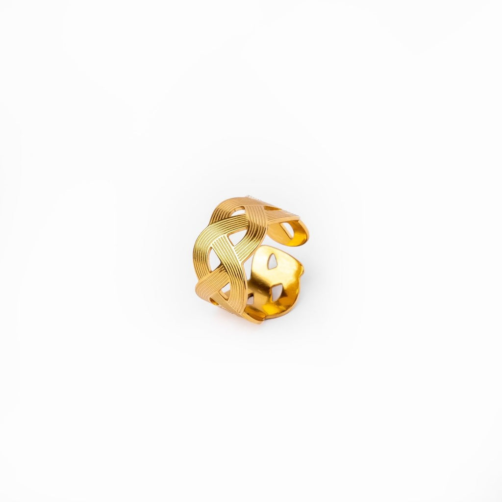 Adjustable Wavy Ring Plated in 18K Gold