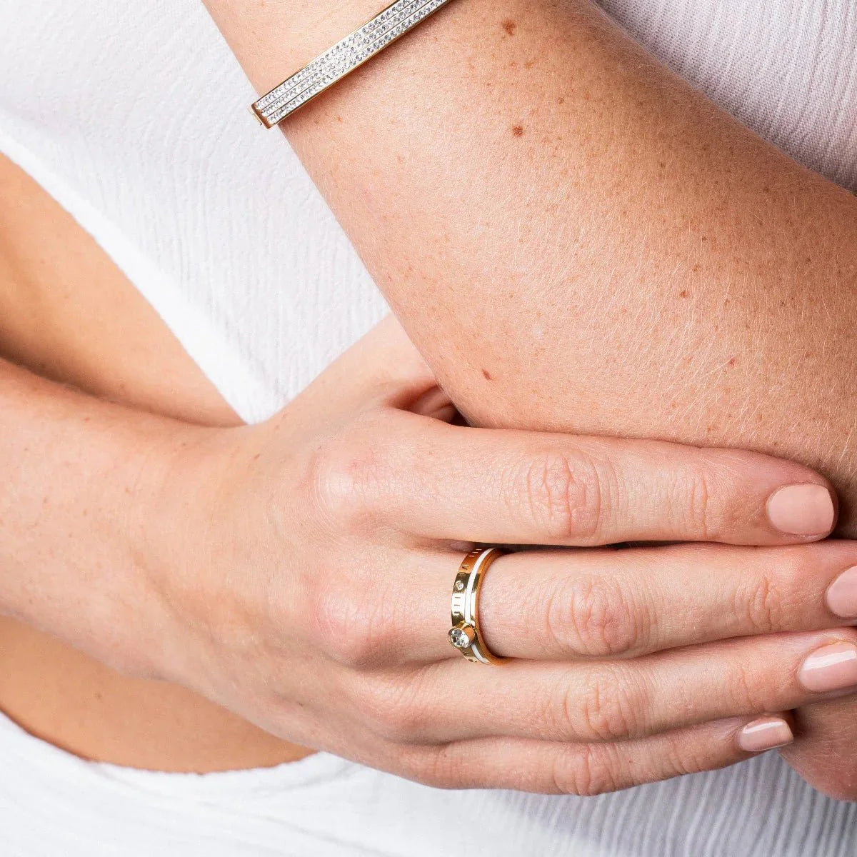 Queen Ring with Crystal Stone, 18k Gold Plated