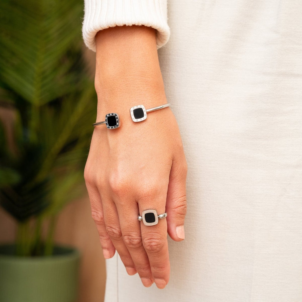 Rotating Square Charm Ring - Silver