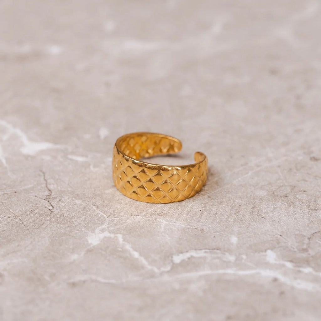 Luxurious Adjustable Woven Ring Plated in 18K Gold