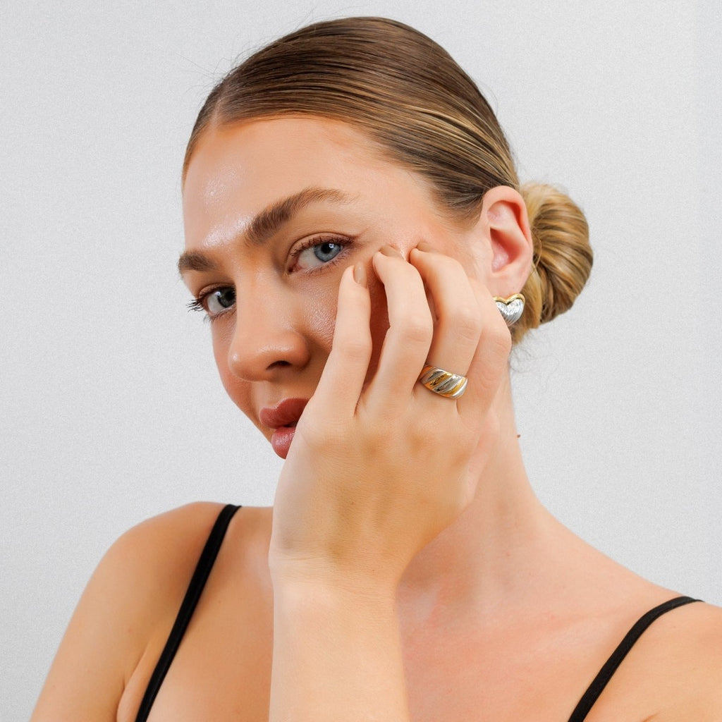 Adjustable Twist Ring with a Mix of Gold and Silver Plating