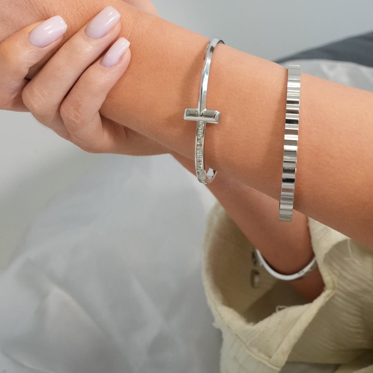 Elegance T-Bar Bracelet - Silver