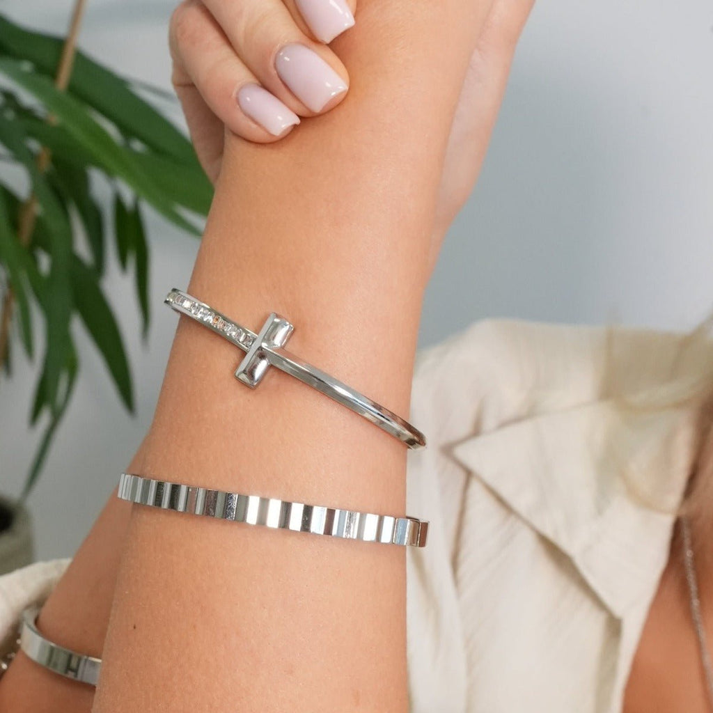 Elegance T-Bar Bracelet - Silver