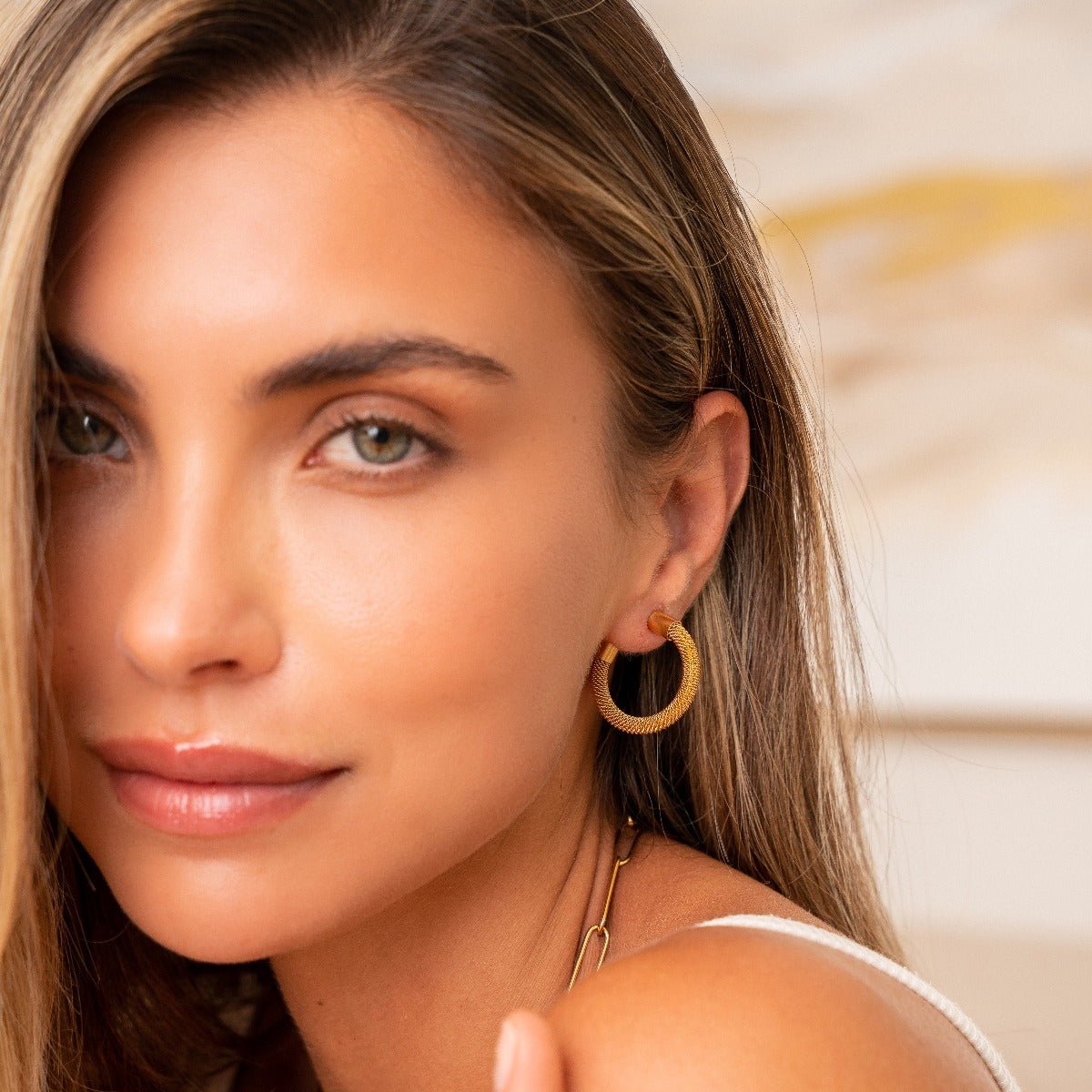 Isabella Mesh Hoop Earrings Plated in 18K Gold