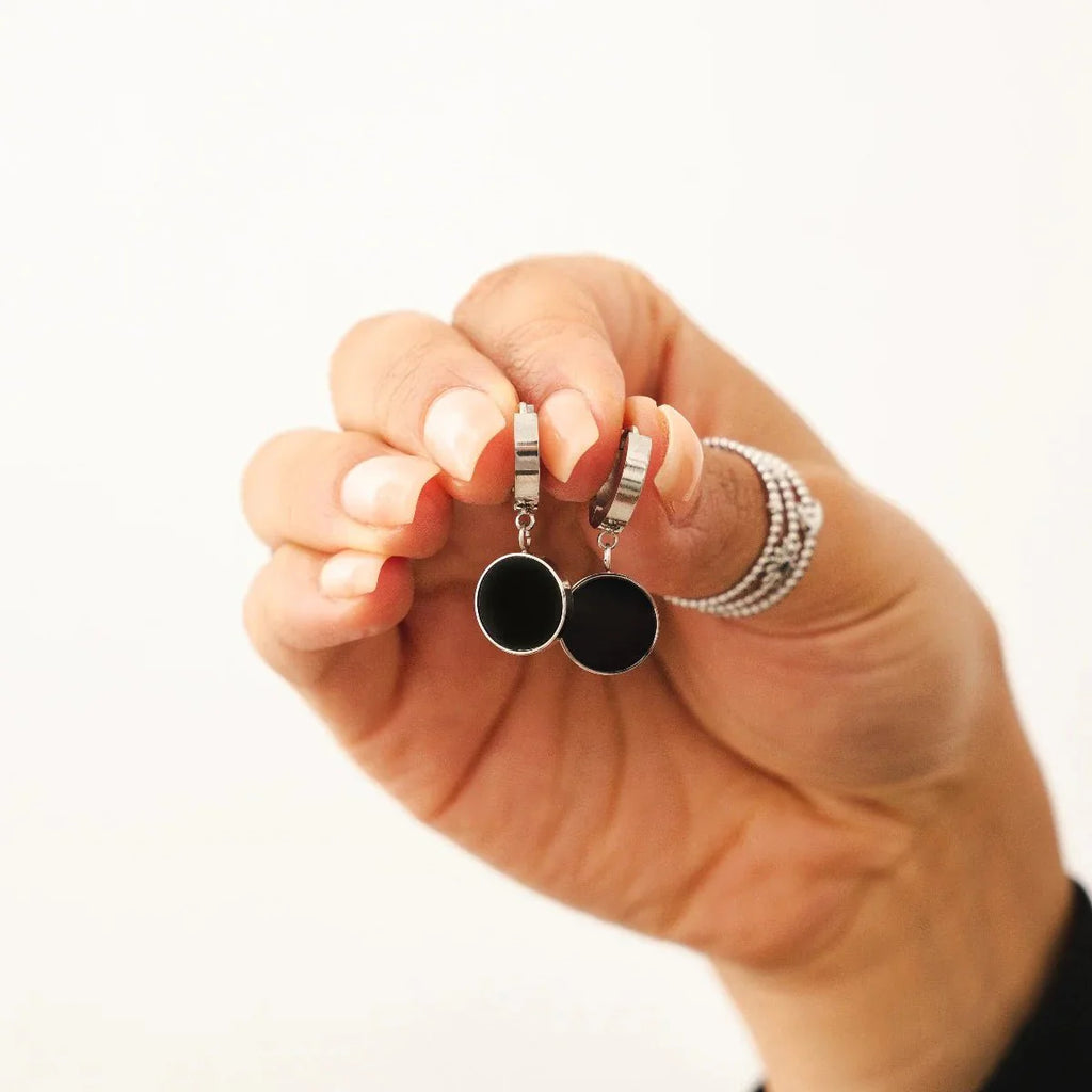 Noir Pendant Earrings - Silver