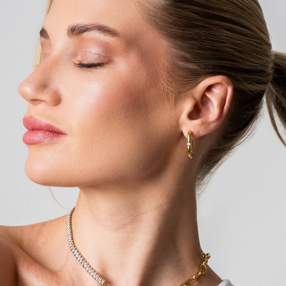 Shine Hoop Earrings Plated in 18k Gold