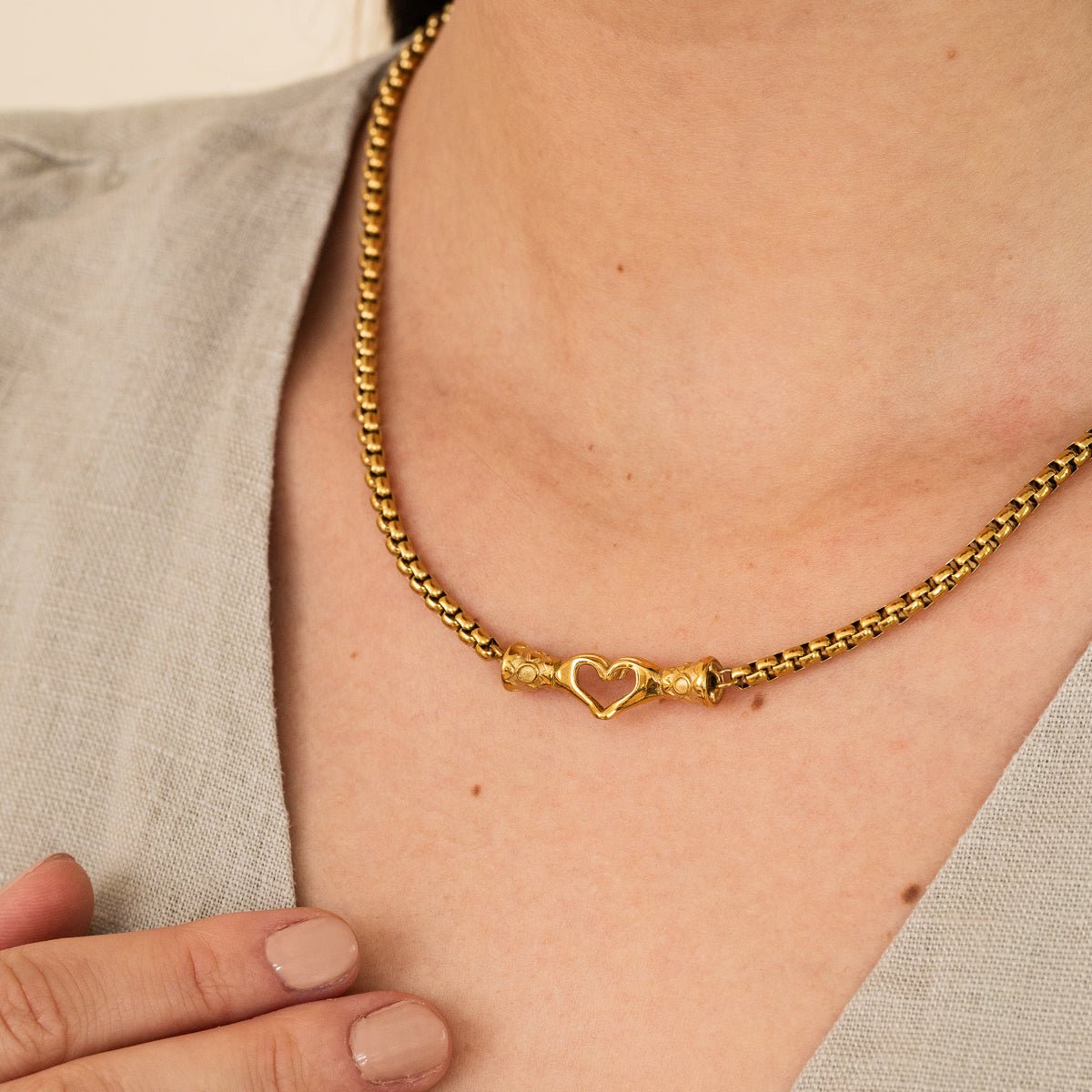 Amavi Necklace Plated in 18K Gold