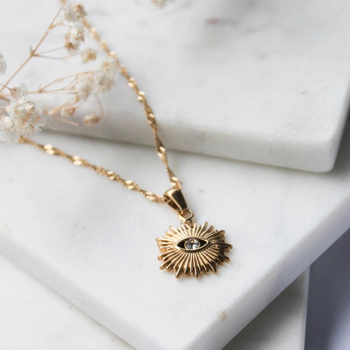 Eye Necklace Plated in 18K Gold