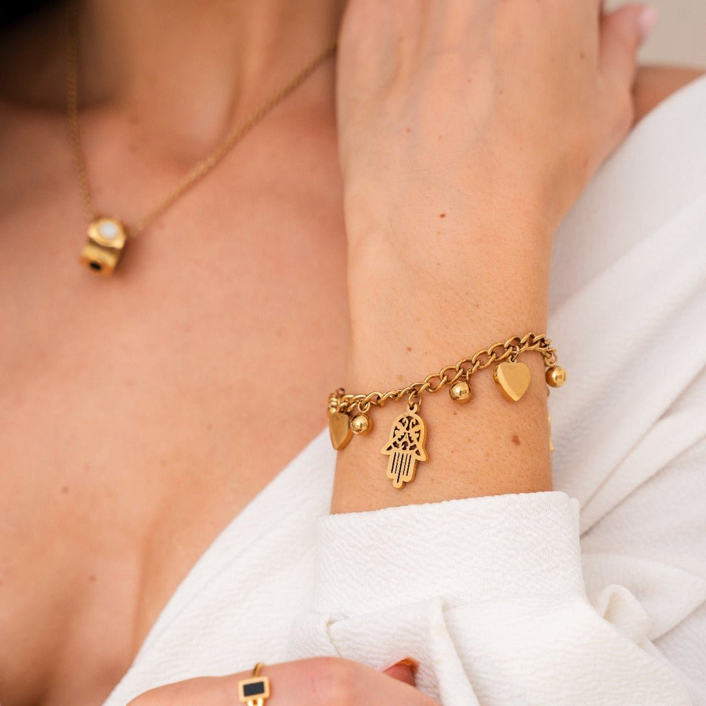 Bracelet with Links, Heart and Hamsa Pendant, 18K Gold Plated