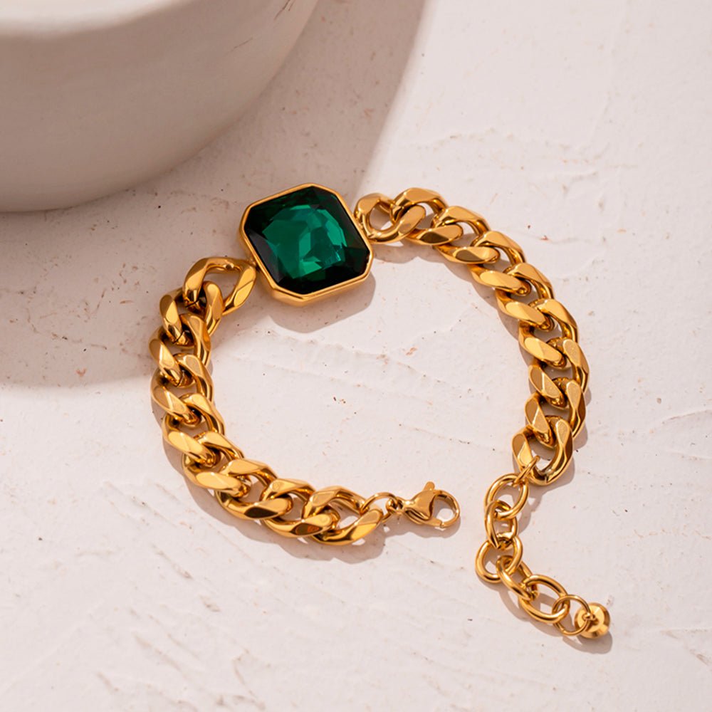 Rich Bracelet with Emerald Green Stone, 18k Gold Plated