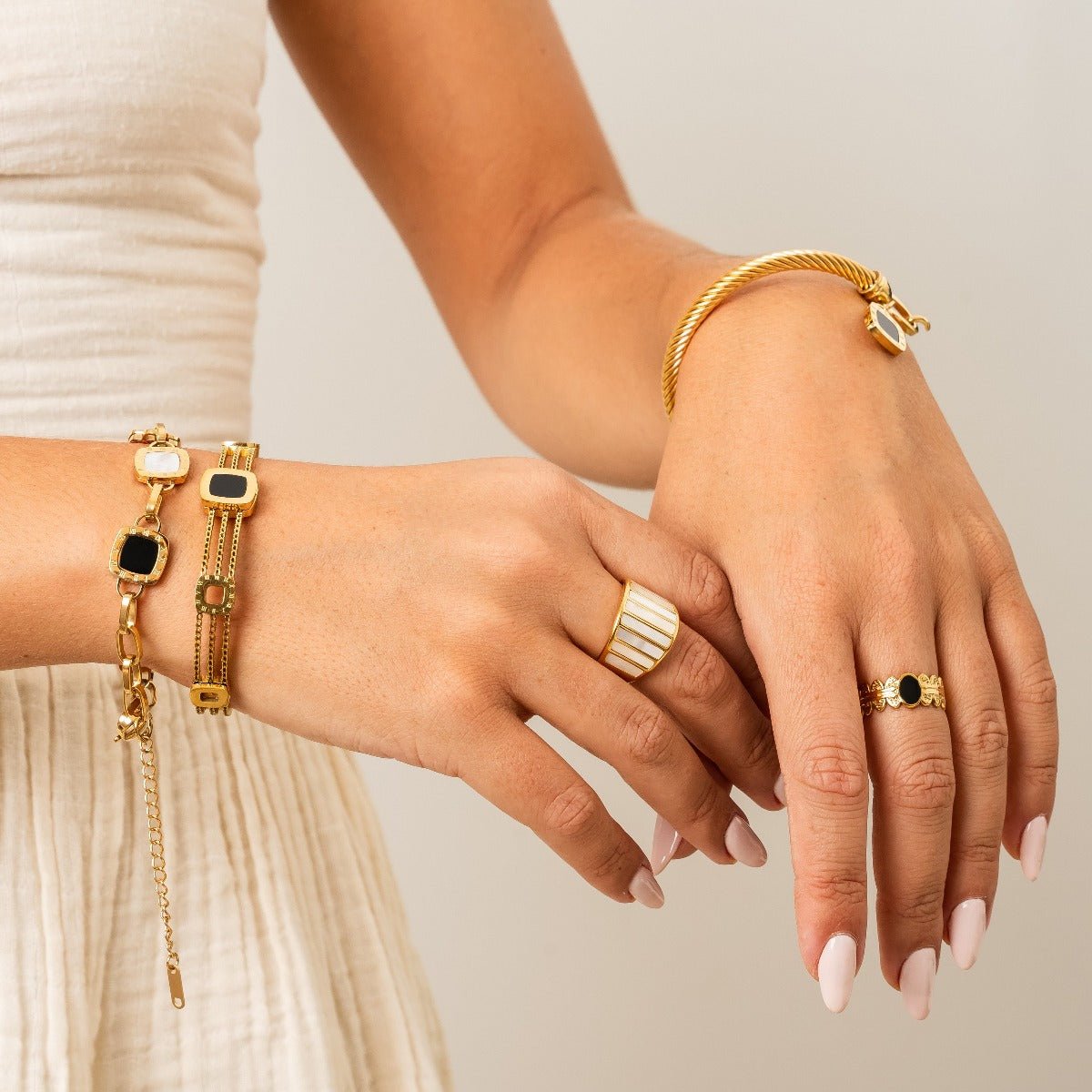 Mono Square Bracelet Plated in 18k Gold